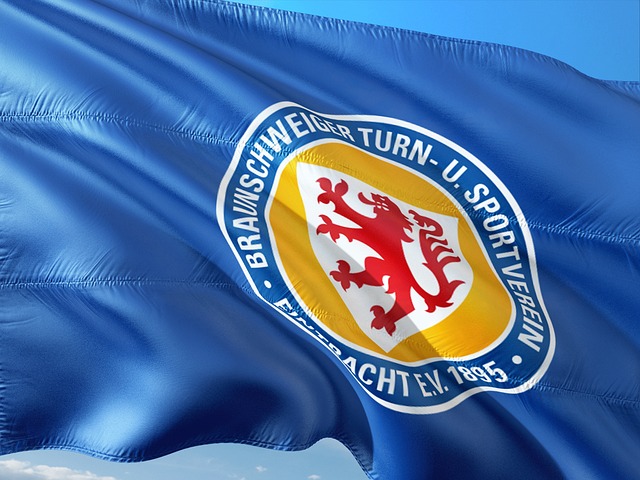 法在首回合 法在首回合